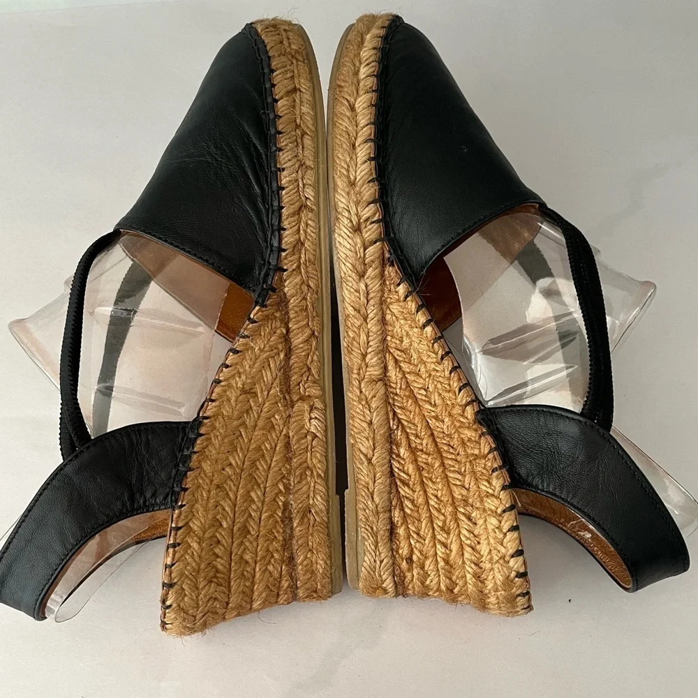 AZURA Black Leather Closed Toe Espadrille Wedges Size 10 Euro 40 Made in Spain